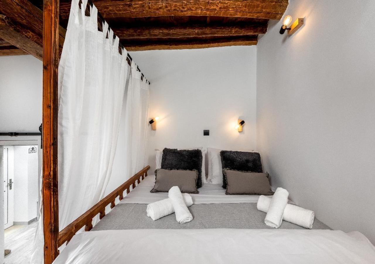 Lotza Traditional House Salakos Ngoại thất bức ảnh