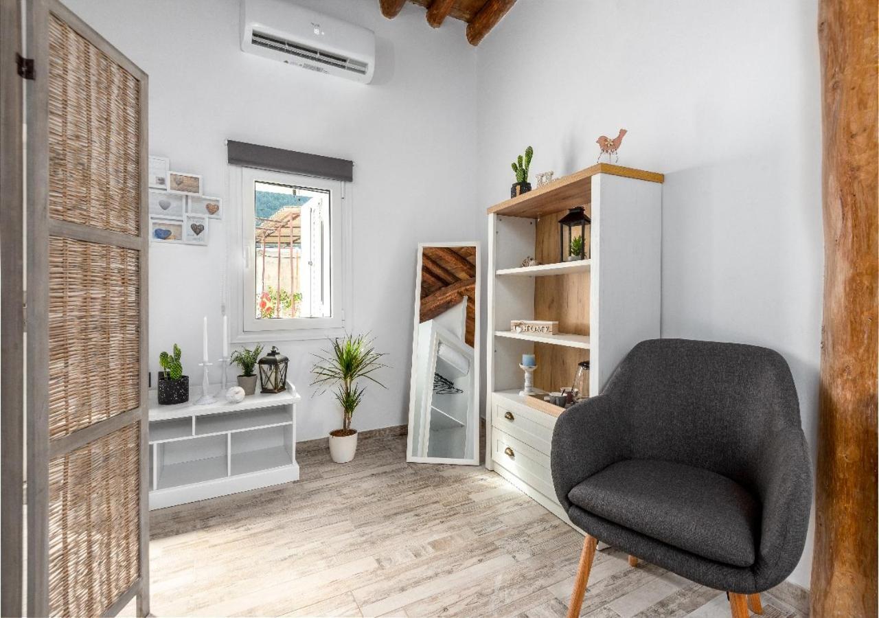 Lotza Traditional House Salakos Ngoại thất bức ảnh